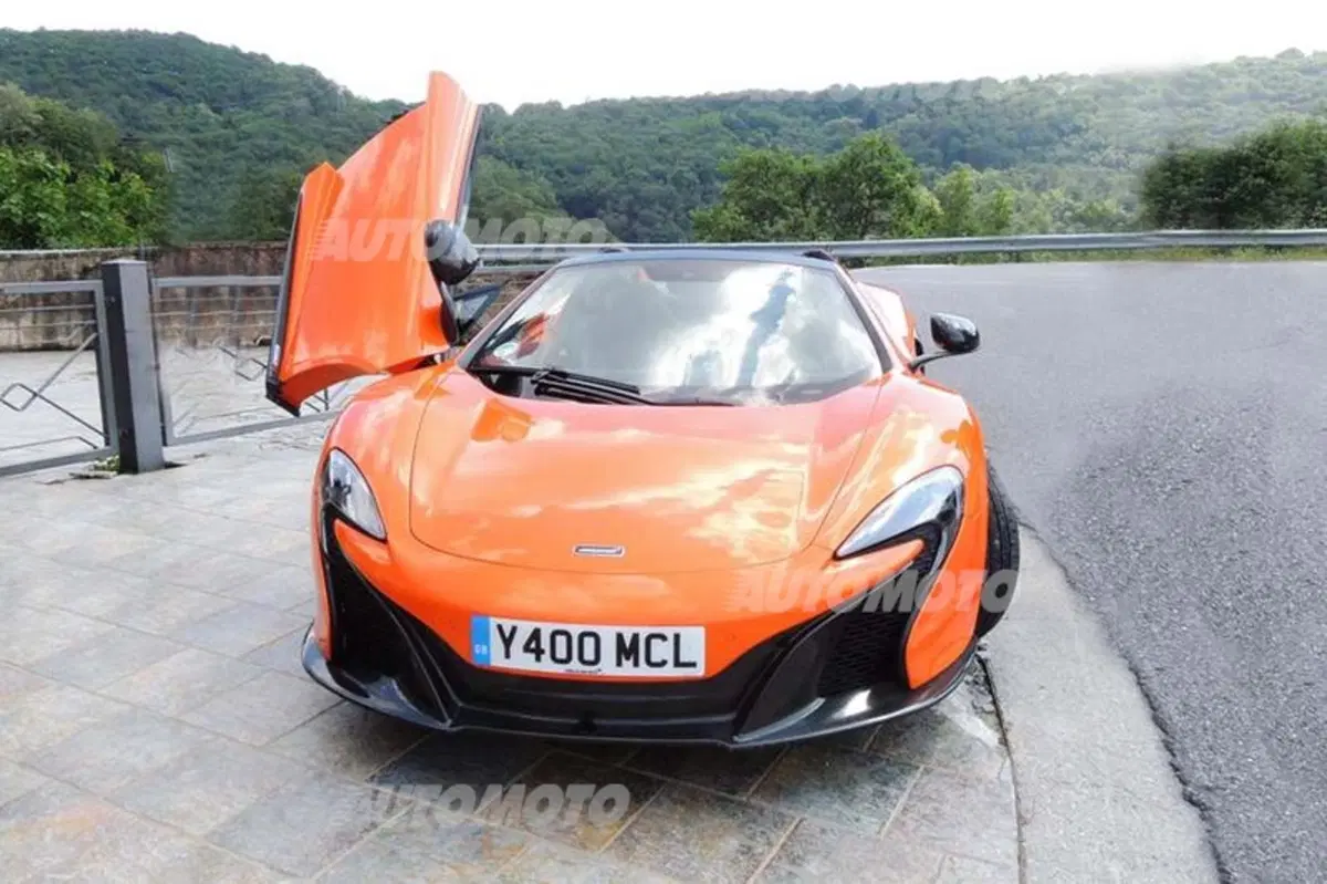 McLaren 650S Spider (28)