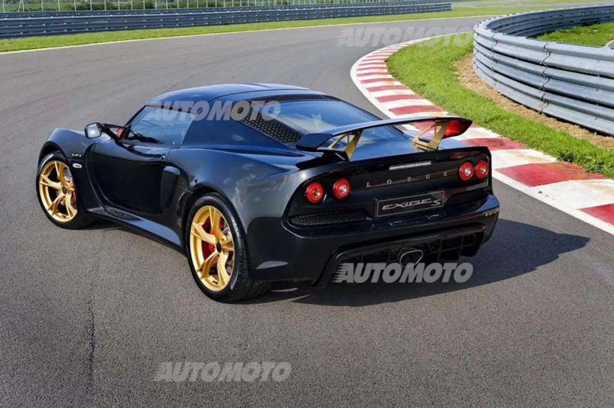 Lotus Exige LF1: 81 esemplari per celebrare la presenza in F1 (2)