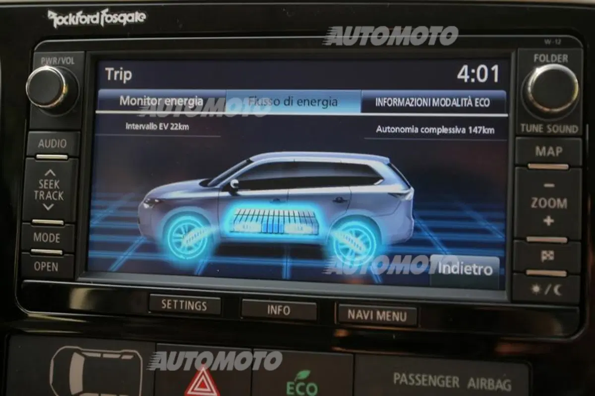 Mitsubishi Outlander PHEV (28)