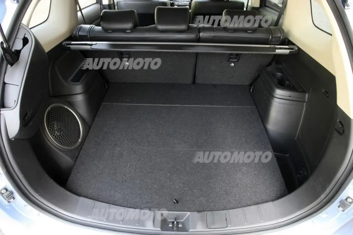 Mitsubishi Outlander PHEV (48)