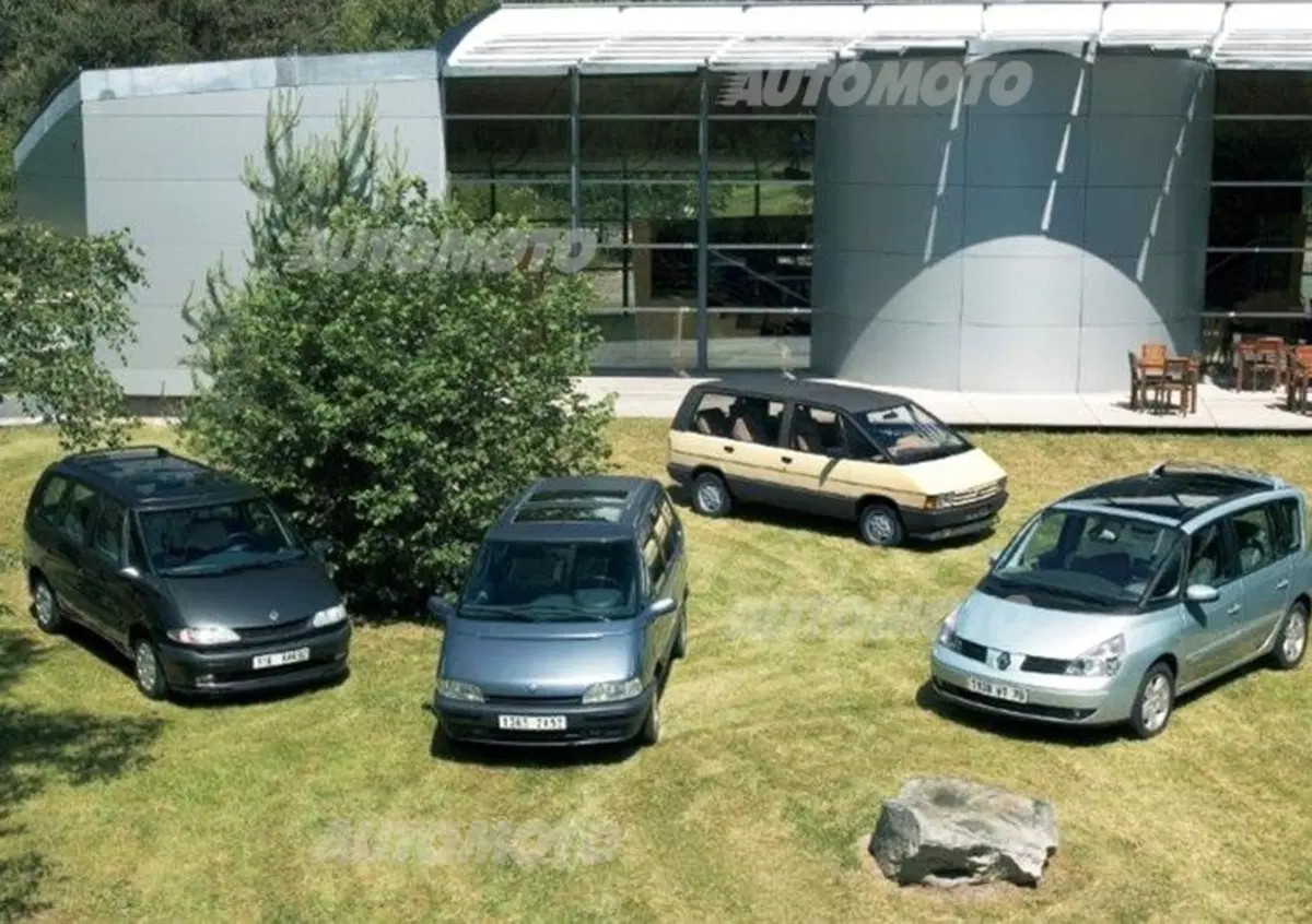Renault Espace: compie 30 anni la monovolume della Losanga