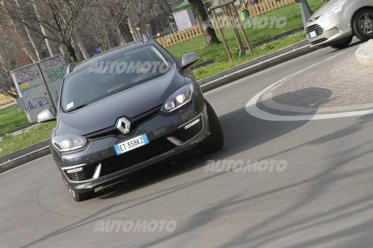 Renault Mégane SporTour (7)