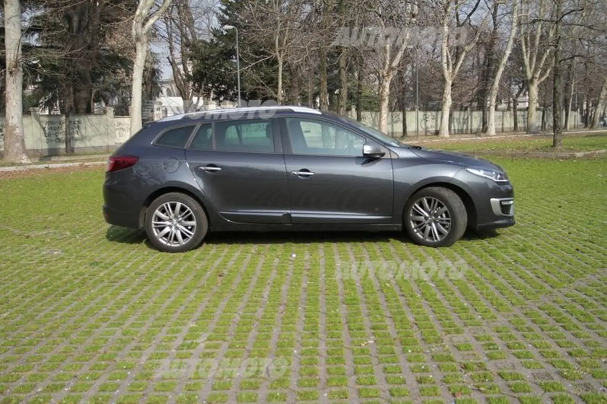 Renault Mégane SporTour (26)