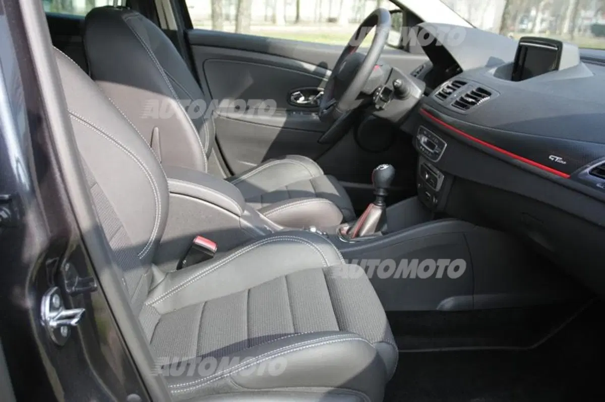 Renault Mégane SporTour (42)