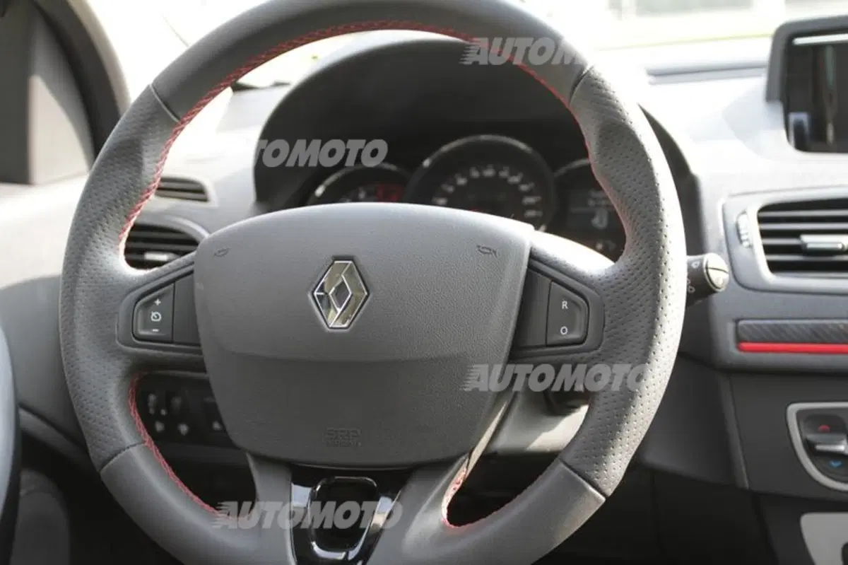 Renault Mégane SporTour (45)