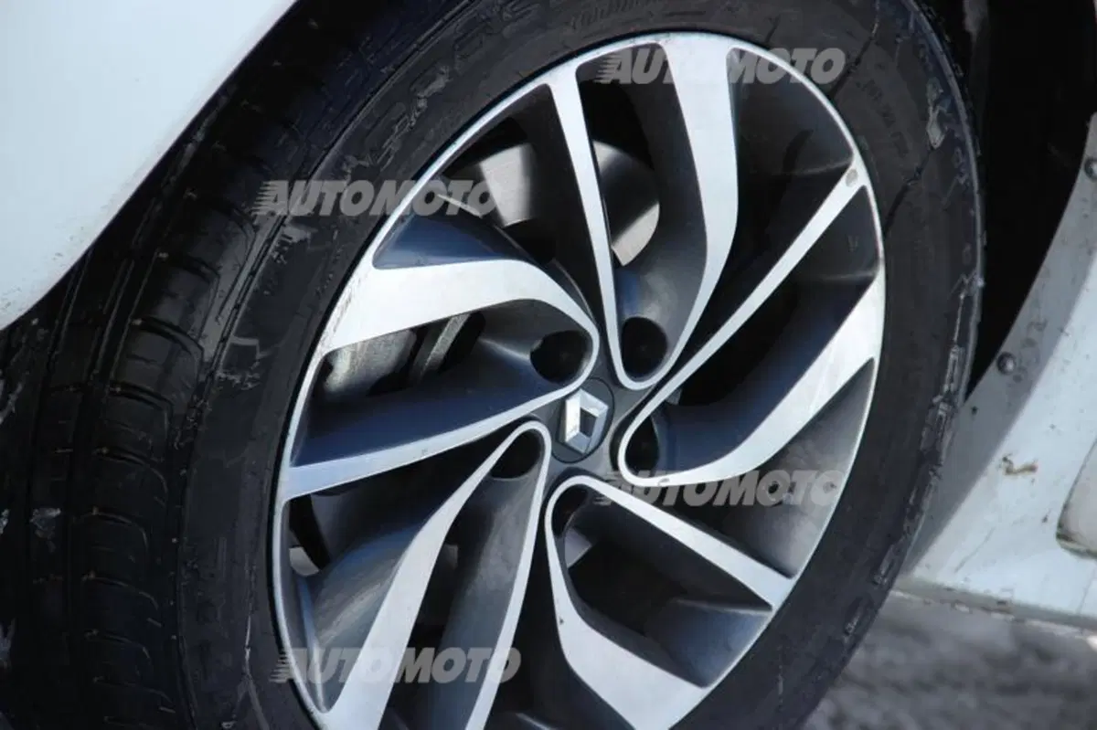 Renault Koleos restyling (45)