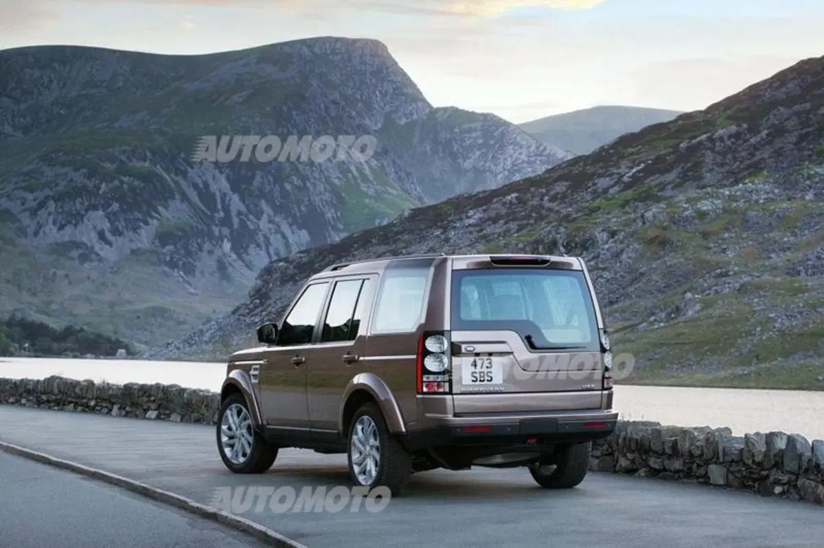Land Rover Discovery 2015: lievi ritocchi per diventare ancora più raffinata (10)