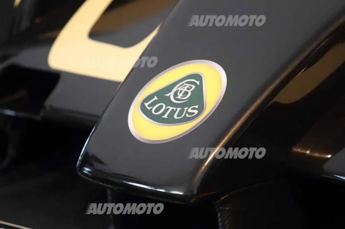 Lotus P1/01: presentata a Le Mans la LMP1 per il WEC (9)