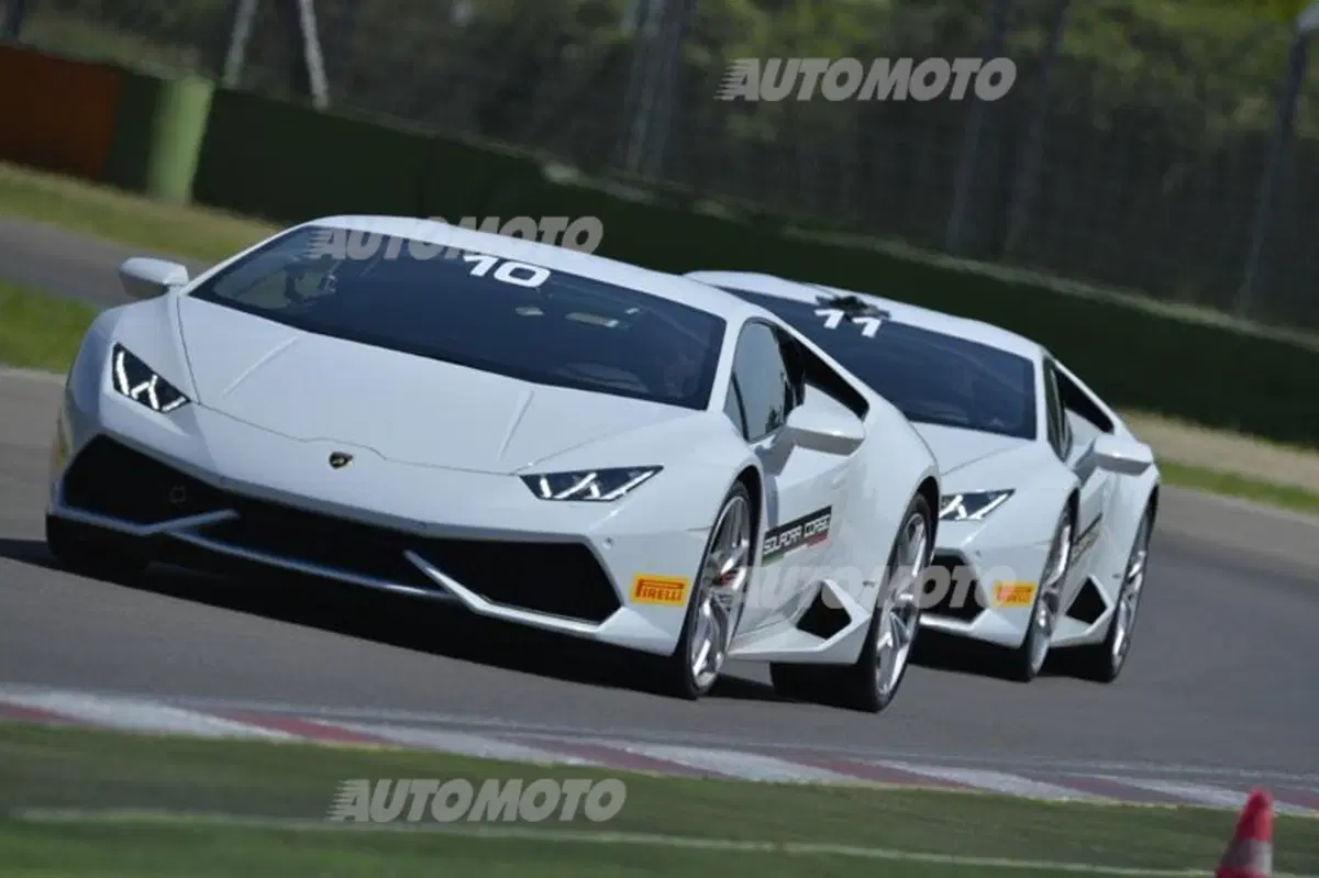 Accademia Lamborghini: a lezione di guida con Huracán e Aventador (4)