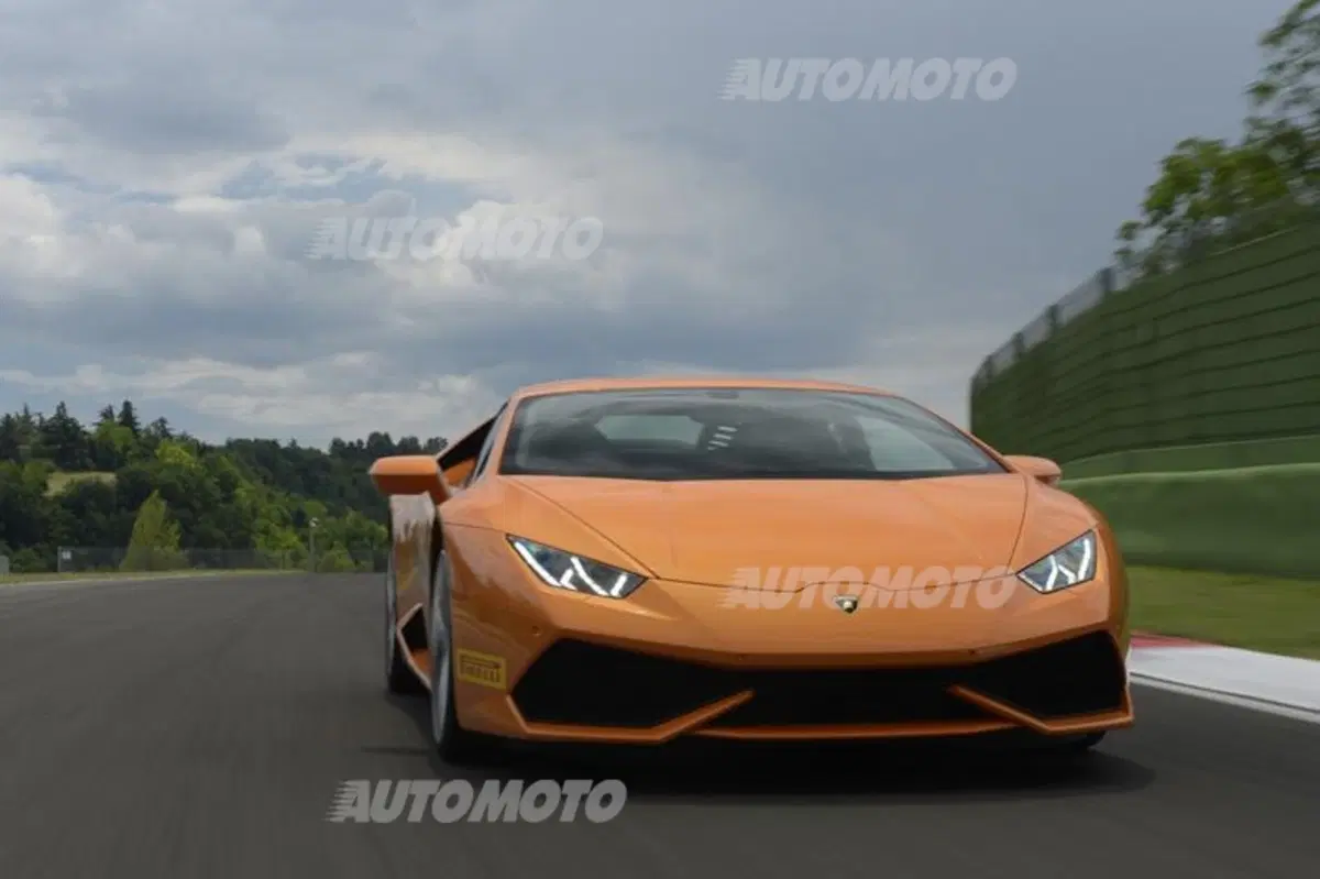 Accademia Lamborghini: a lezione di guida con Huracán e Aventador (10)