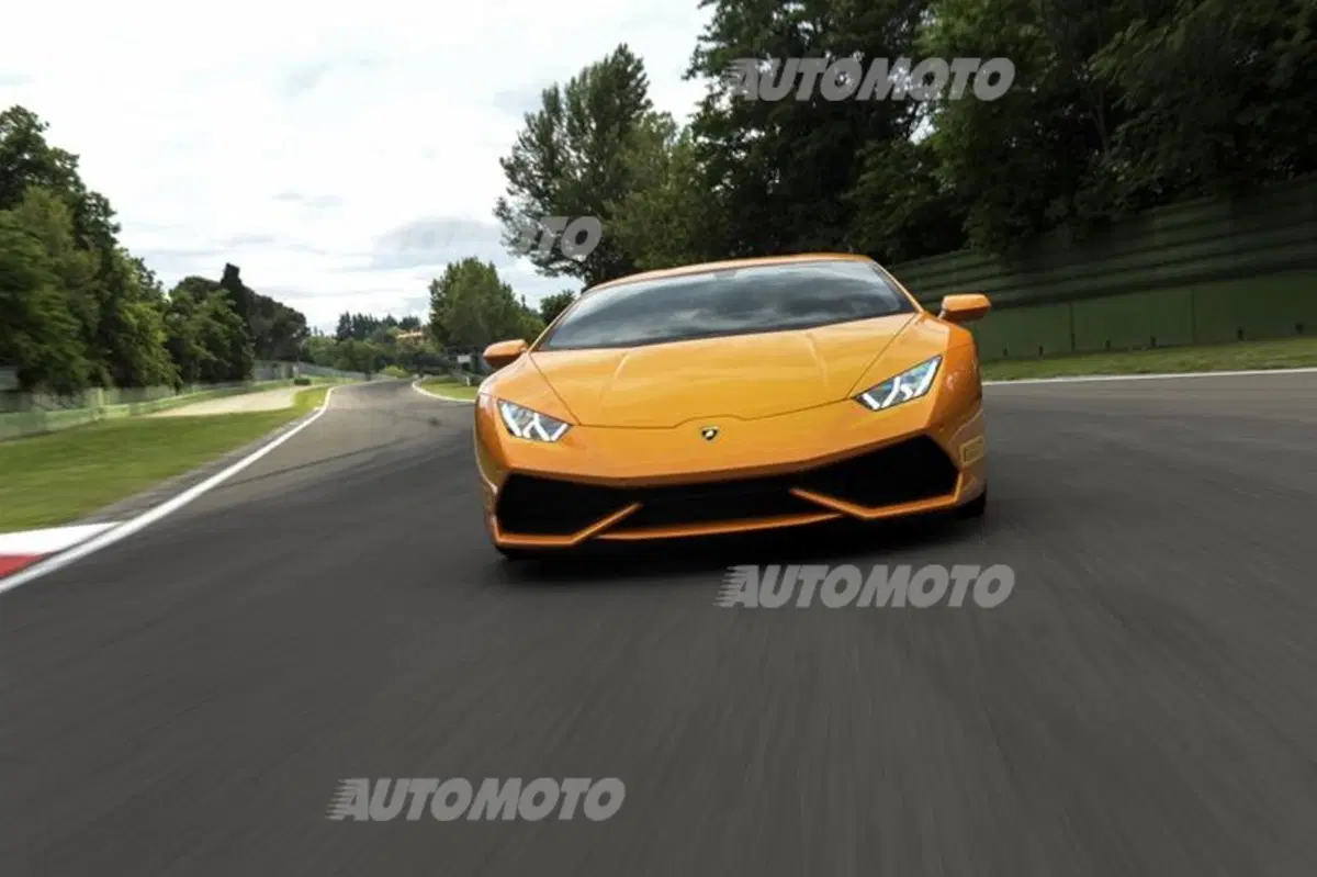 Accademia Lamborghini: a lezione di guida con Huracán e Aventador (18)