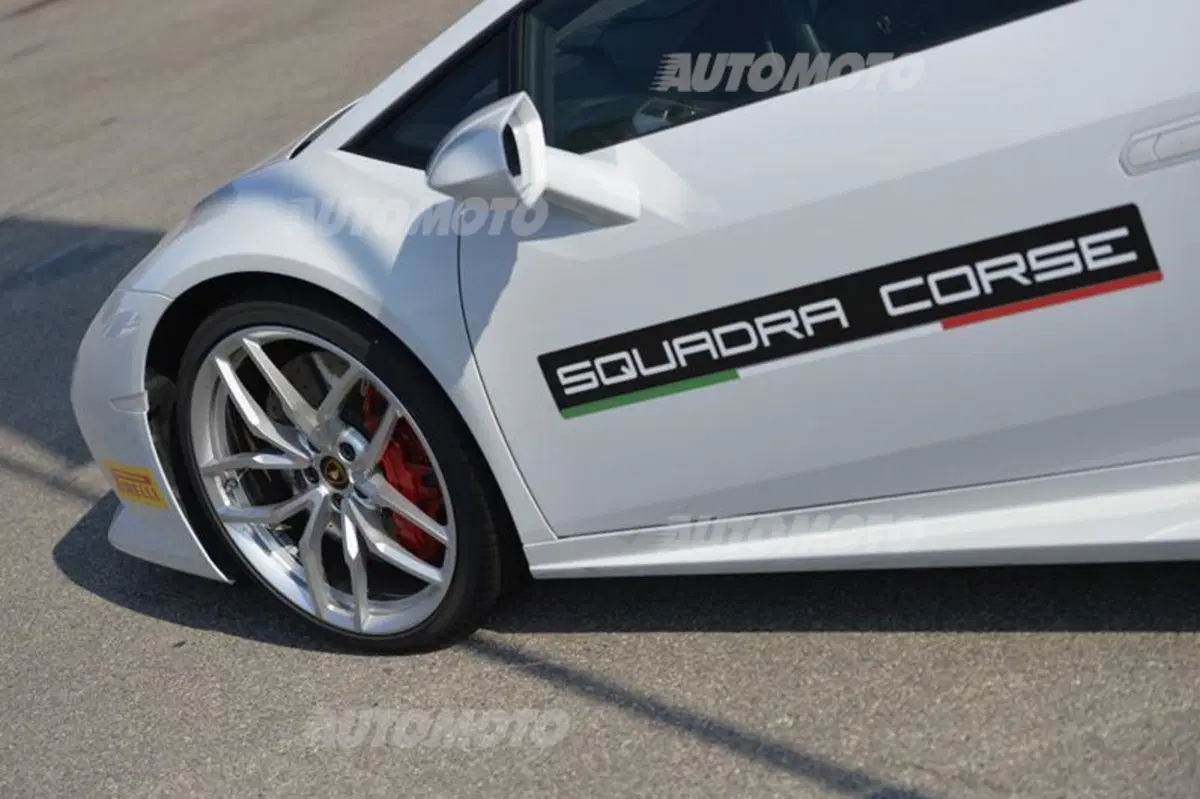 Accademia Lamborghini: a lezione di guida con Huracán e Aventador (58)