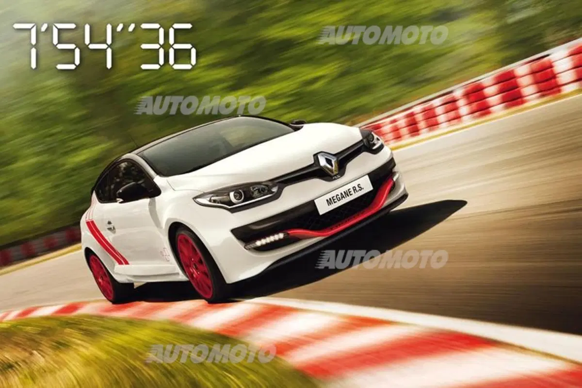 Renault Mégane RS 275 Trophy-R: nuovo, incredibile record al Nürburgring (3)