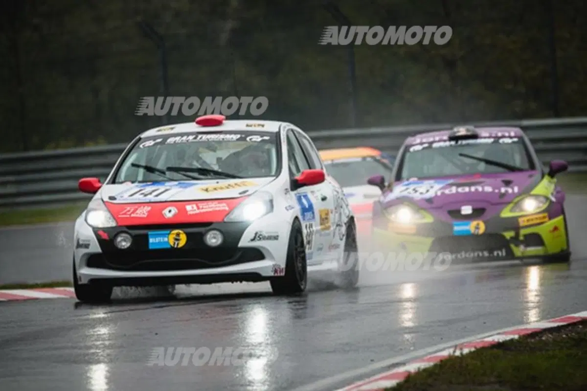 24 Ore del Nürburgring: pronti per la discesa agli Inferi (26)