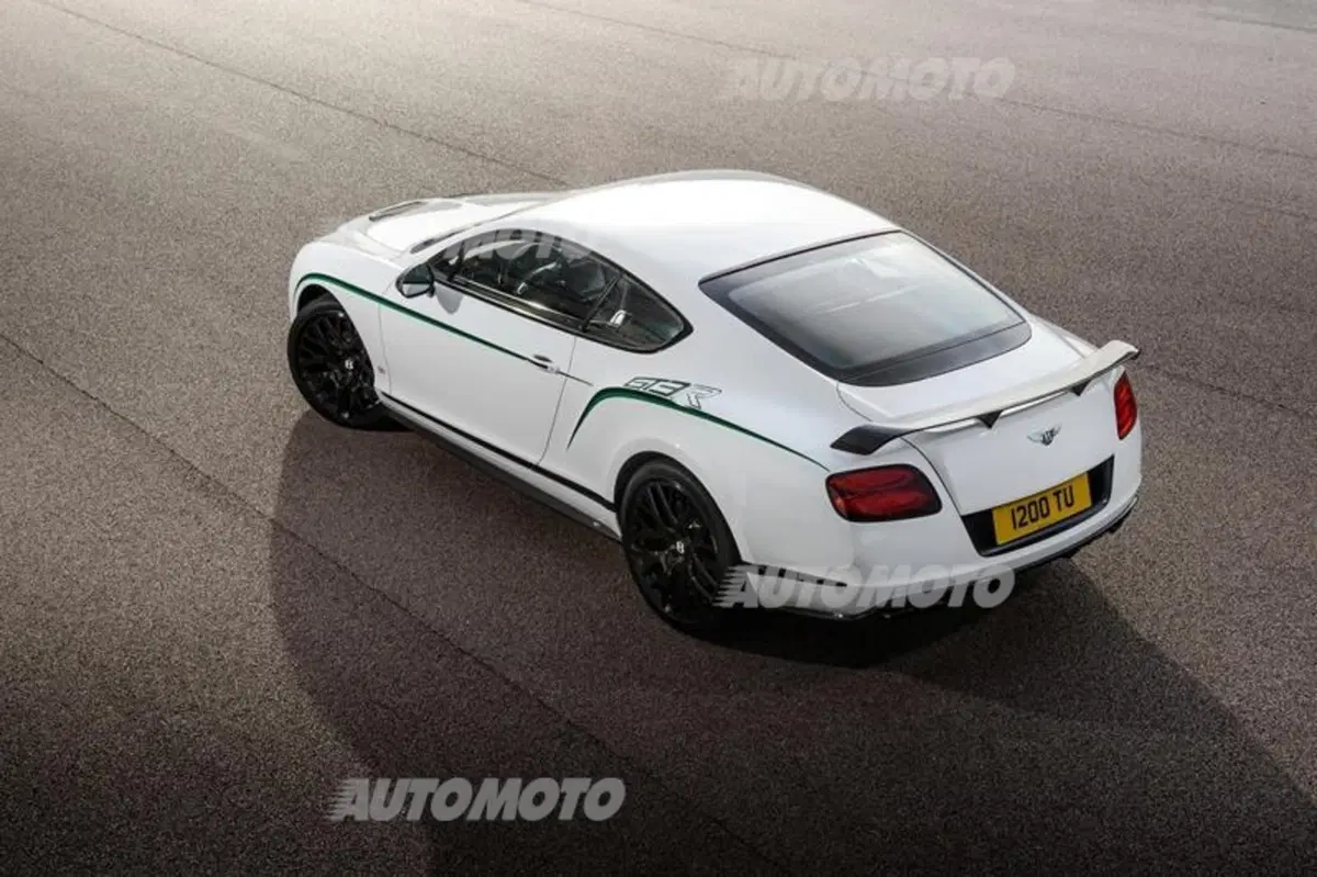 Bentley Continental GT3-R: meno peso, ancora più potenza (9)