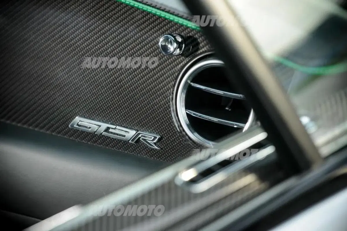 Bentley Continental GT3-R: meno peso, ancora più potenza (15)
