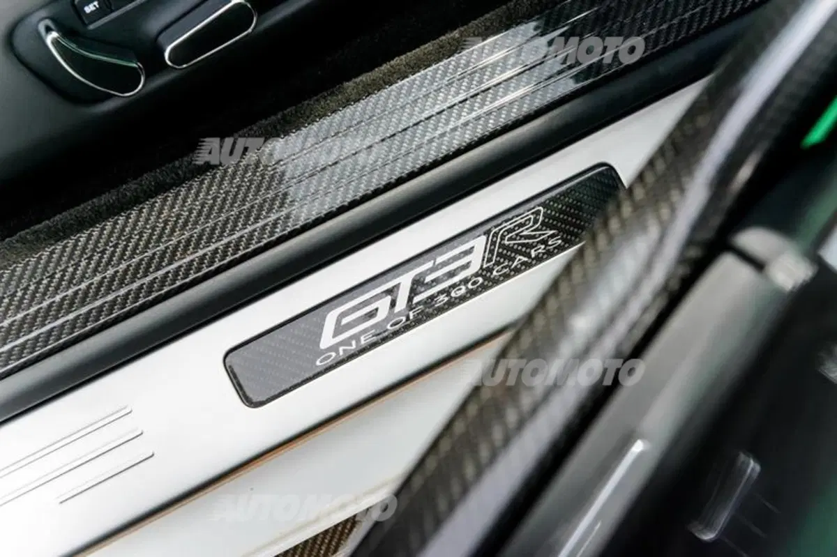 Bentley Continental GT3-R: meno peso, ancora più potenza (16)