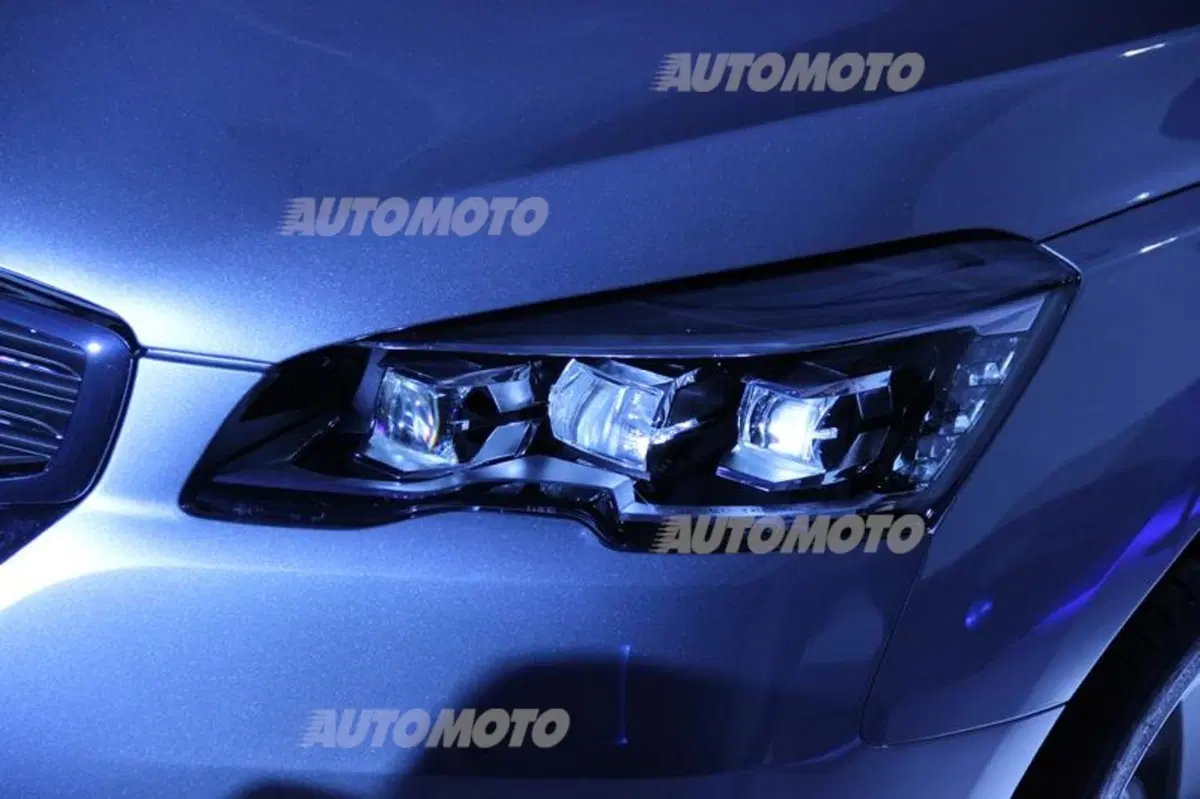 Peugeot 508 restyling: nuovi motori e look in salsa led (11)