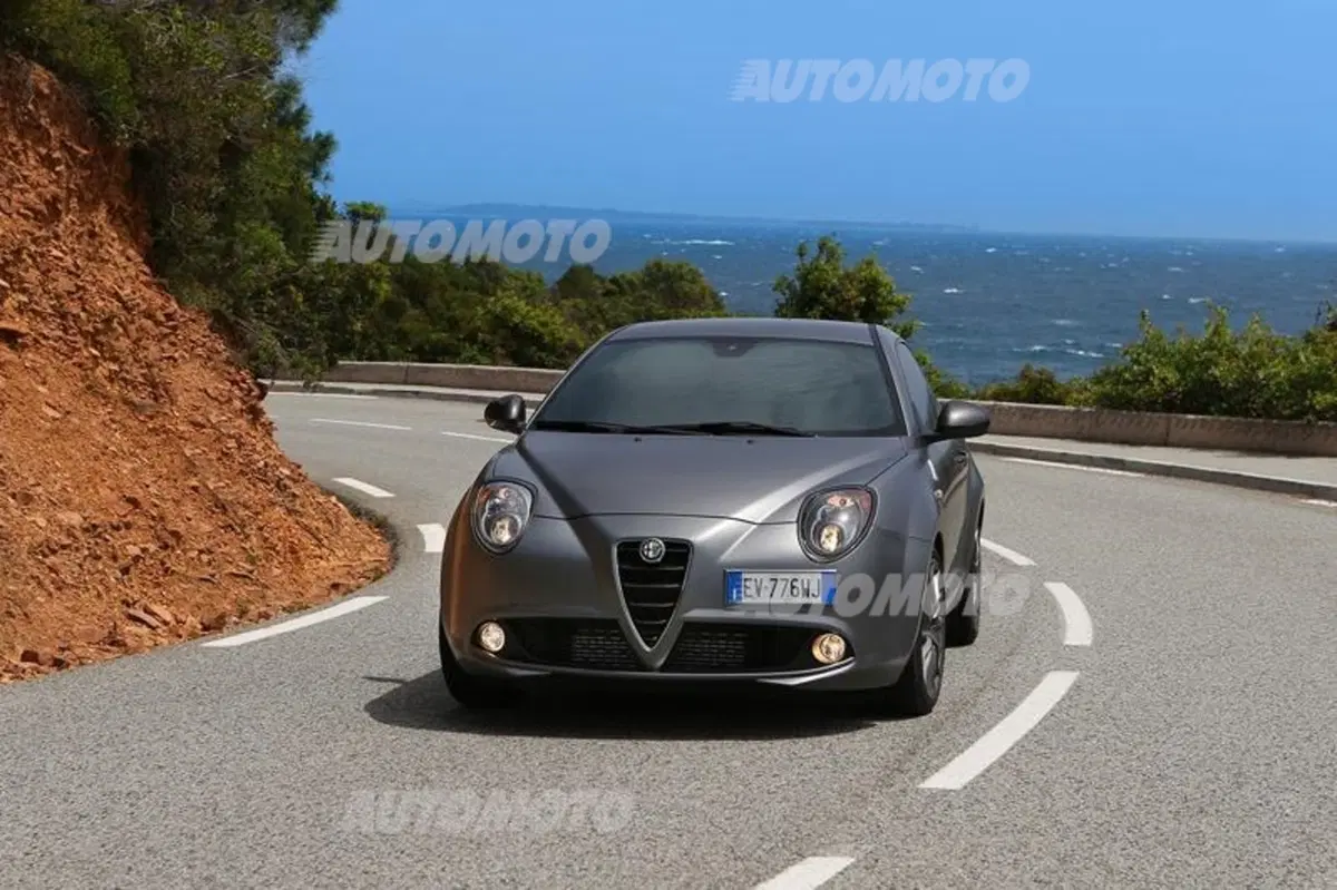 Alfa Romeo MiTo Quadrifoglio Verde (5)
