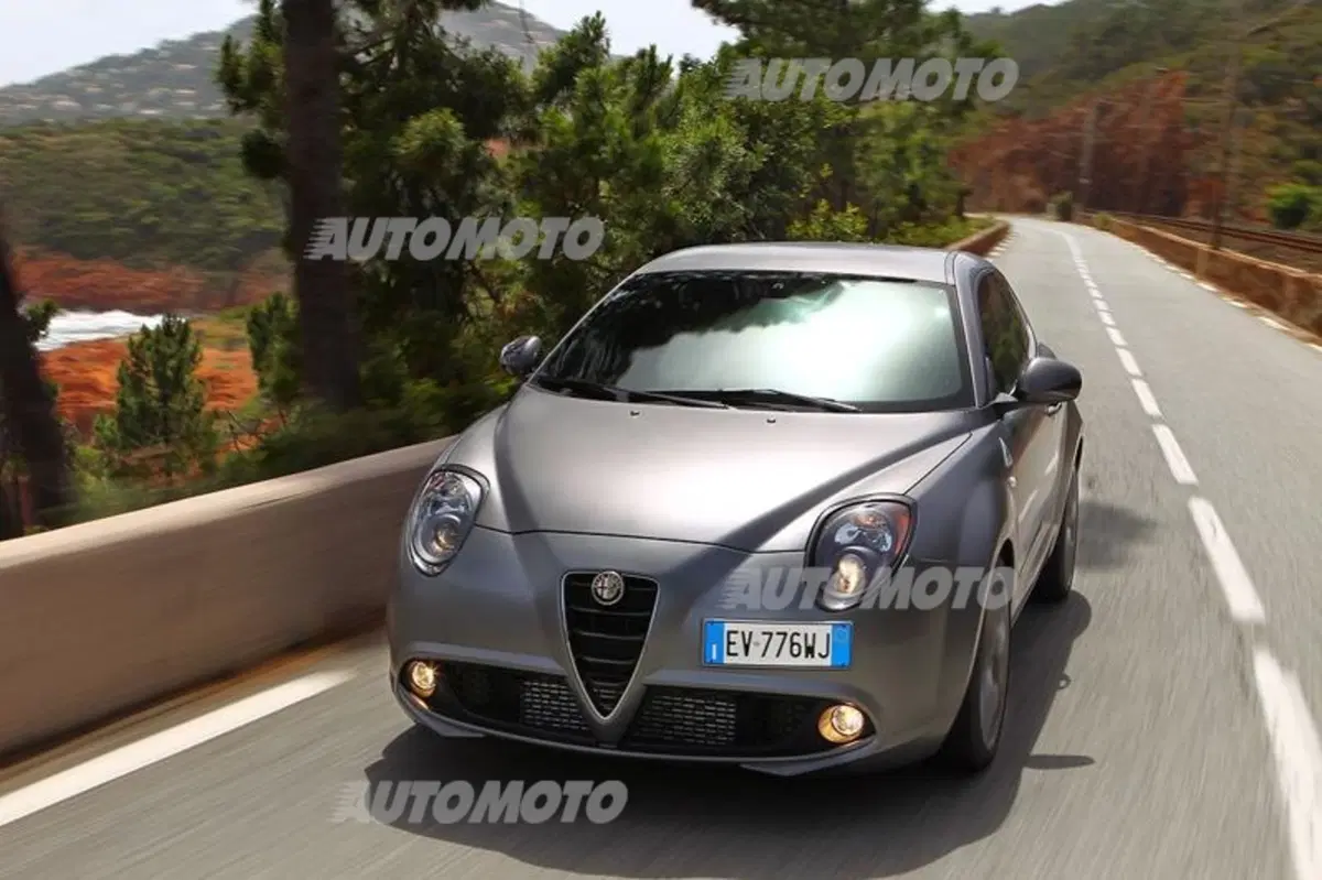 Alfa Romeo MiTo Quadrifoglio Verde (6)