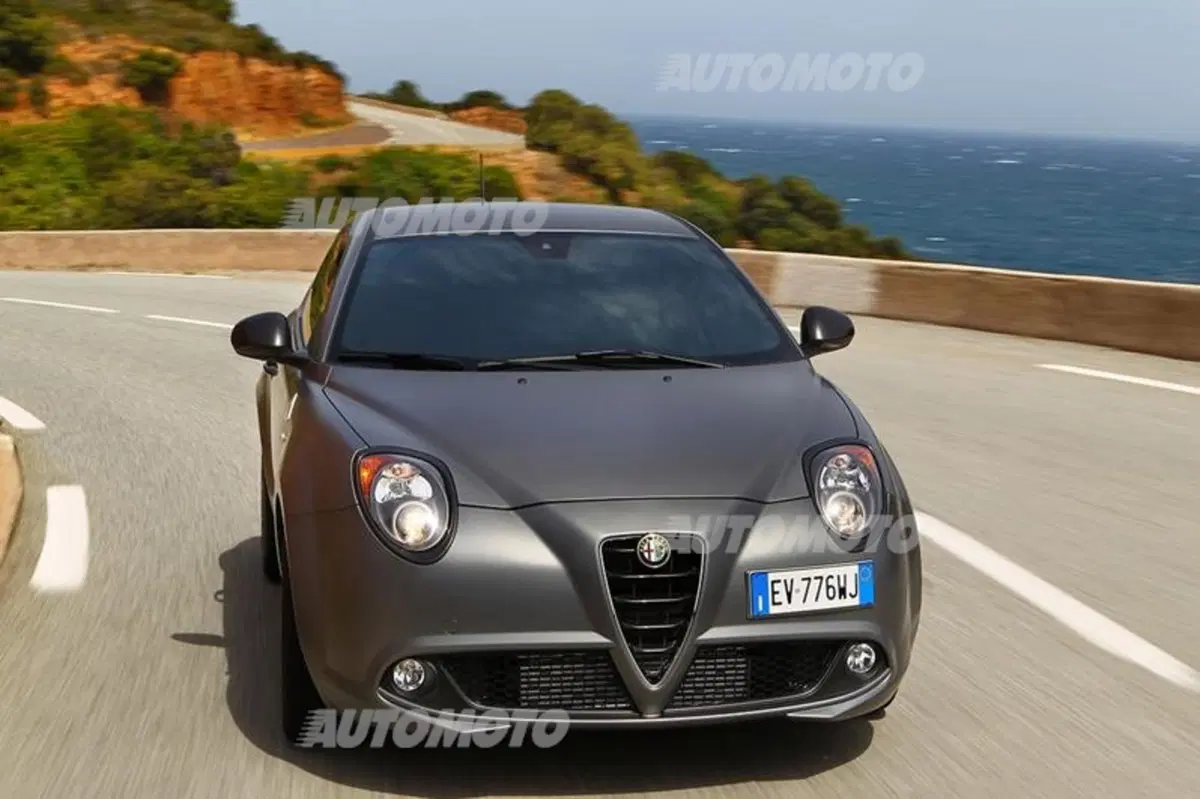 Alfa Romeo MiTo Quadrifoglio Verde (8)