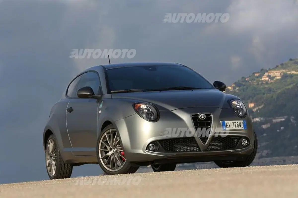 Alfa Romeo MiTo Quadrifoglio Verde (17)