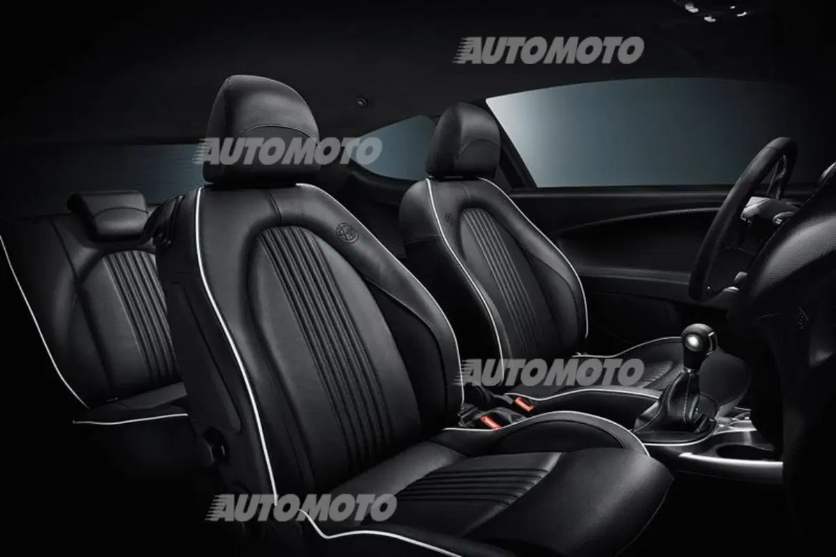 Alfa Romeo MiTo Quadrifoglio Verde (33)
