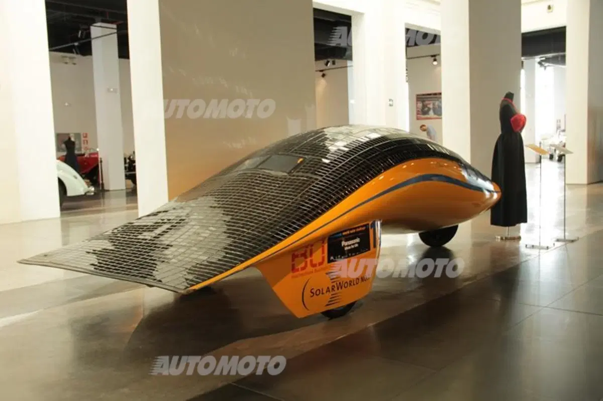 Museo dell'Automobile di Malaga: quando auto e arte si fondono (43)
