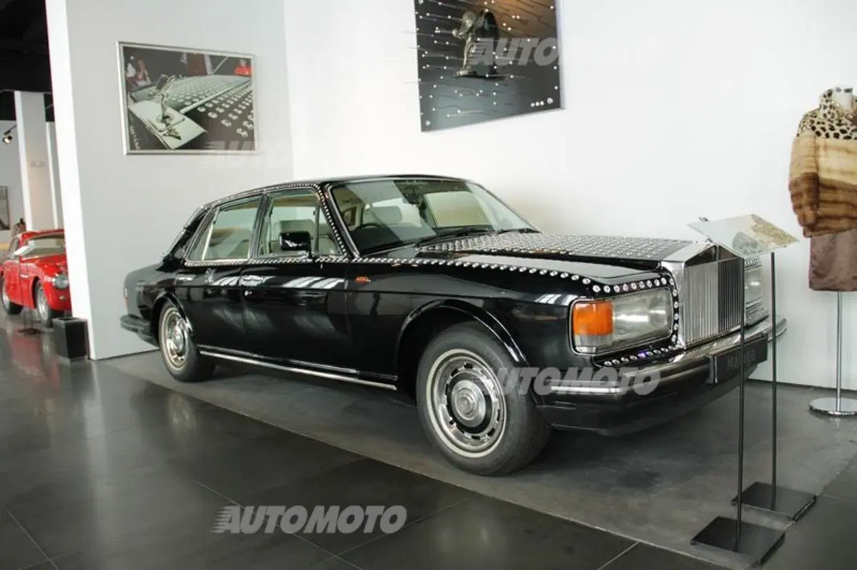 Museo dell'Automobile di Malaga: quando auto e arte si fondono (47)