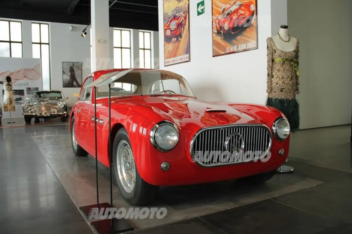 Museo dell'Automobile di Malaga: quando auto e arte si fondono (54)