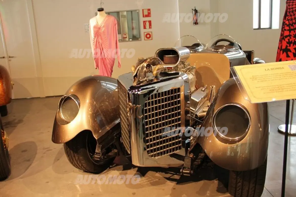 Museo dell'Automobile di Malaga: quando auto e arte si fondono (61)