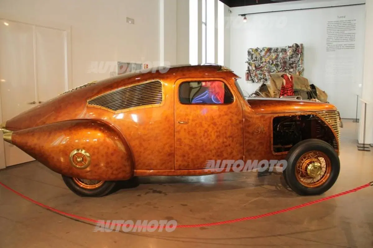 Museo dell'Automobile di Malaga: quando auto e arte si fondono (62)