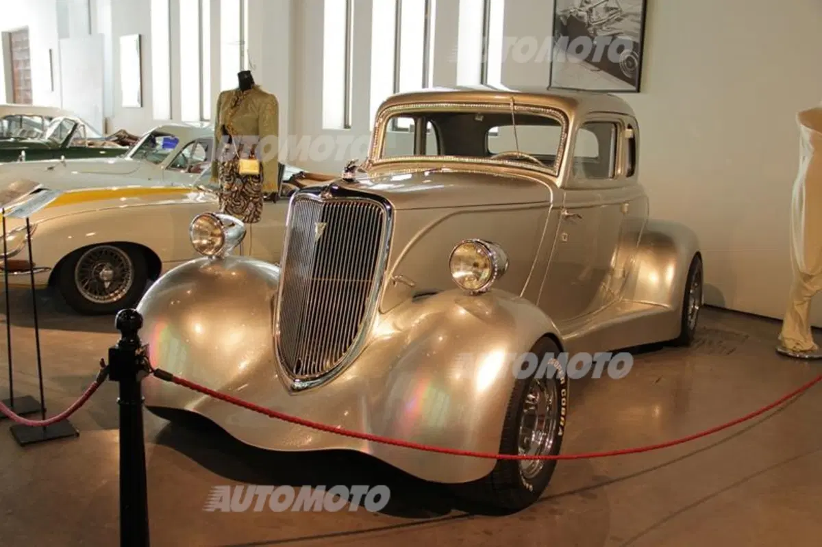 Museo dell'Automobile di Malaga: quando auto e arte si fondono (63)