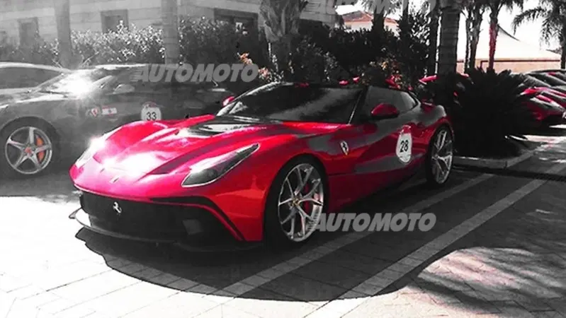 Ferrari F12 TRS: il web svela in anteprima l'ultima one-off di Maranello
