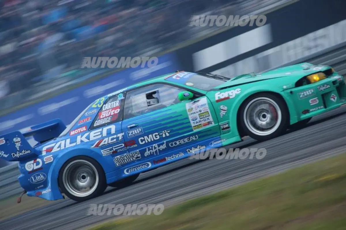 24 Ore del Nürburgring: scaldiamo i muscoli (e le gomme) con il Falken Drift Team (6)
