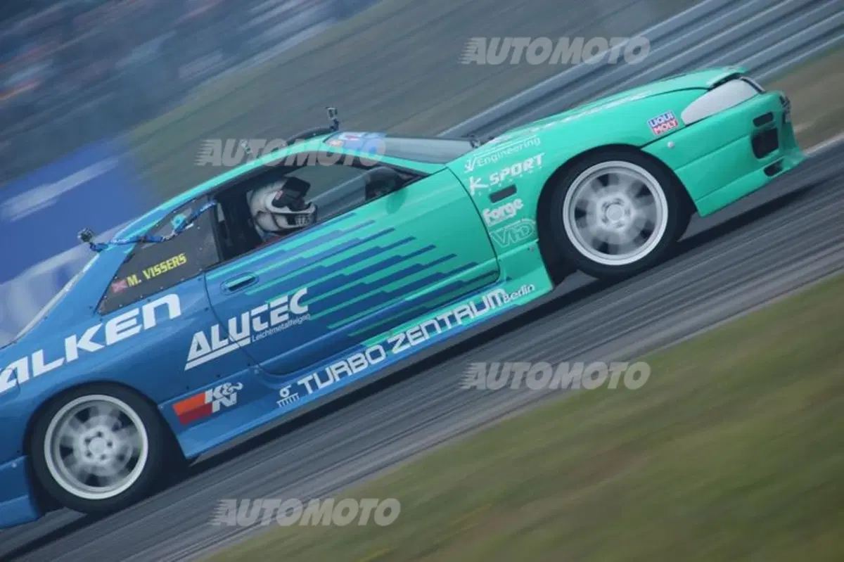24 Ore del Nürburgring: scaldiamo i muscoli (e le gomme) con il Falken Drift Team (7)
