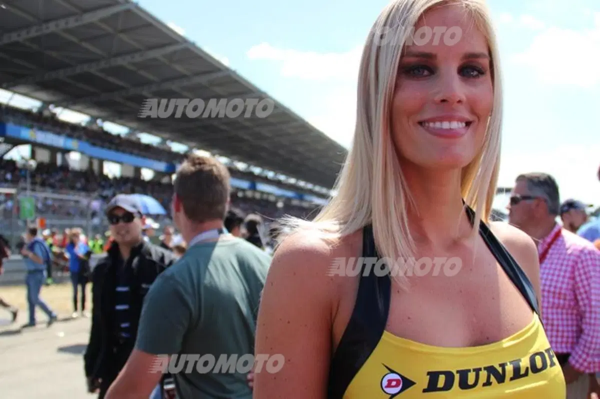 iLike@24 Ore del Nürburgring: vota le ragazze più belle (15)