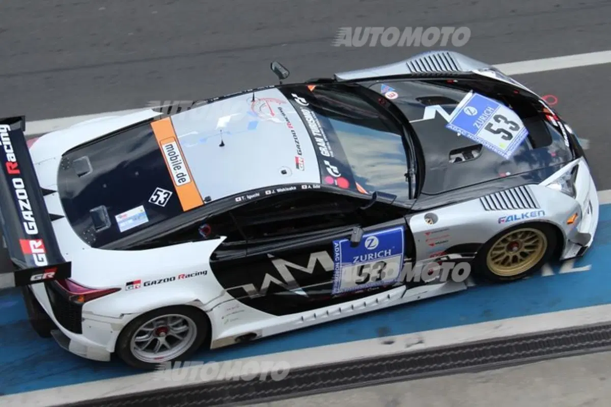 Tutte le auto della 24 Ore del Nürburgring: dalla McLaren MP4 alla... Opel Manta! (13)