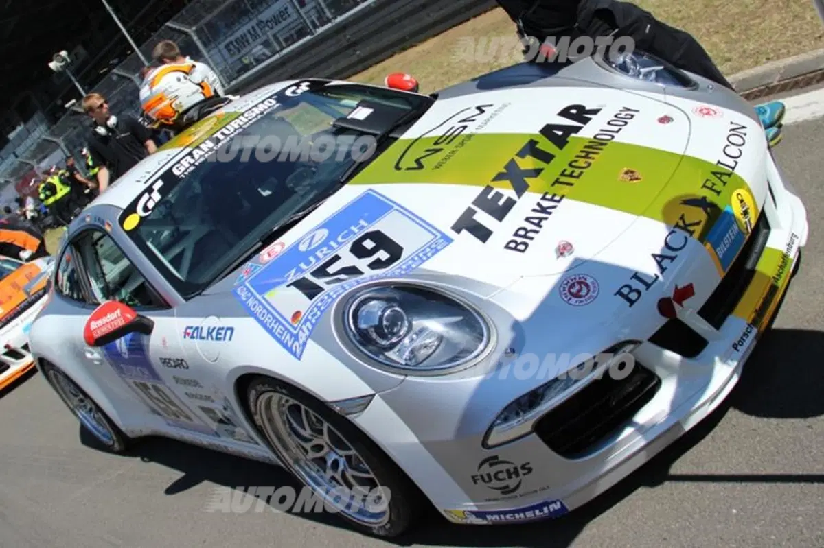Tutte le auto della 24 Ore del Nürburgring: dalla McLaren MP4 alla... Opel Manta! (36)