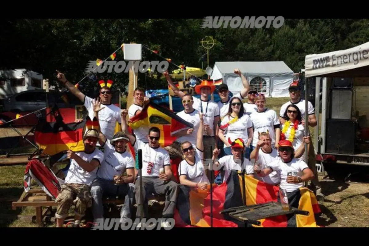 La magia della 24 Ore del Ring: cosa spinge 205.000 persone alla Nordschleife (8)