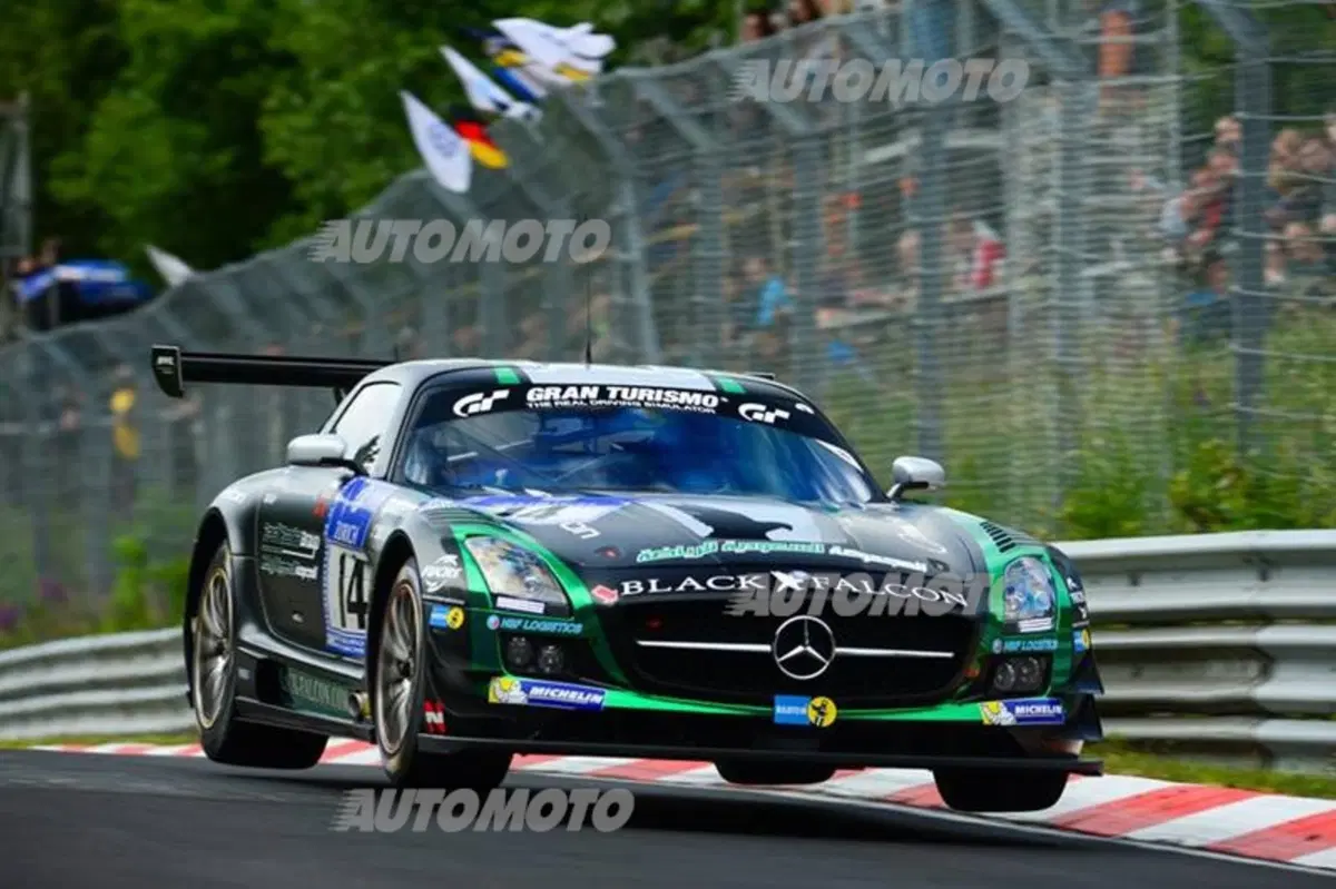 La magia della 24 Ore del Ring: cosa spinge 205.000 persone alla Nordschleife (21)
