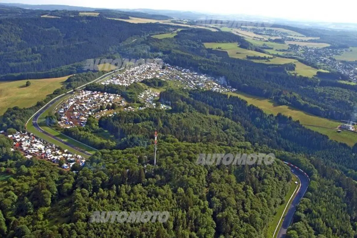 La magia della 24 Ore del Ring: cosa spinge 205.000 persone alla Nordschleife (26)