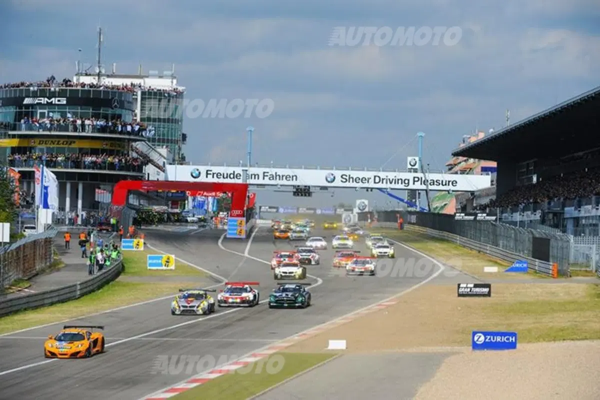 La magia della 24 Ore del Ring: cosa spinge 205.000 persone alla Nordschleife (28)