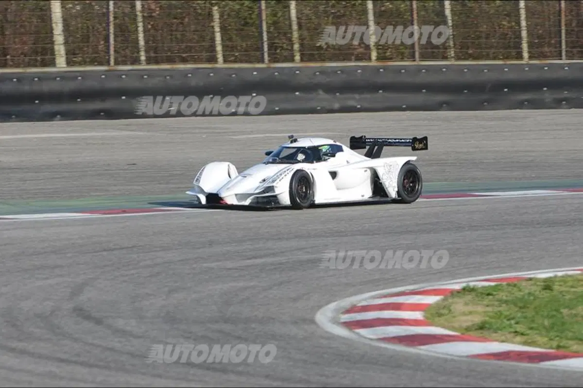Praga R1 (7)