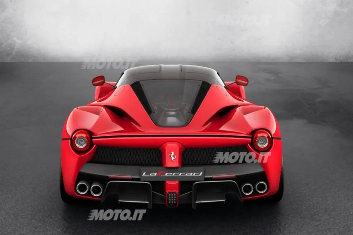 Manzoni, Ferrari: «L’automobile è vita, arte e passione. Siamo parte di essa ed essa è parte di noi» (15)