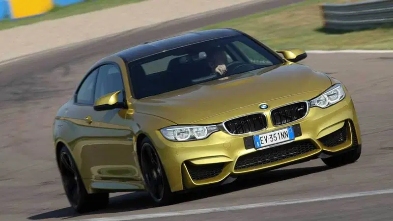 BMW M4