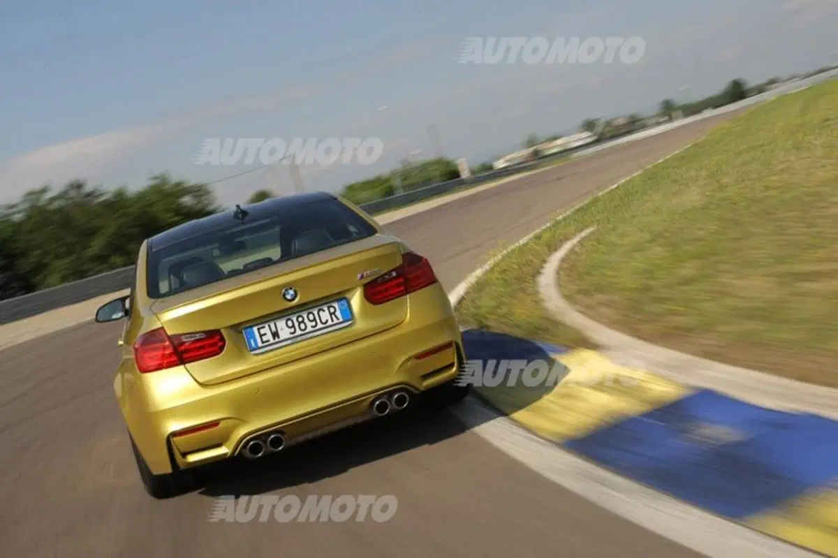 BMW M4 (9)