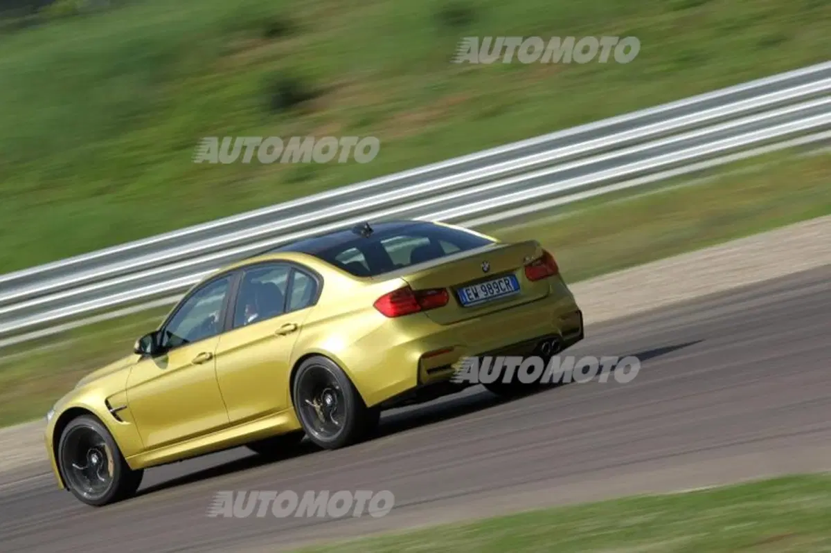 BMW M4 (10)