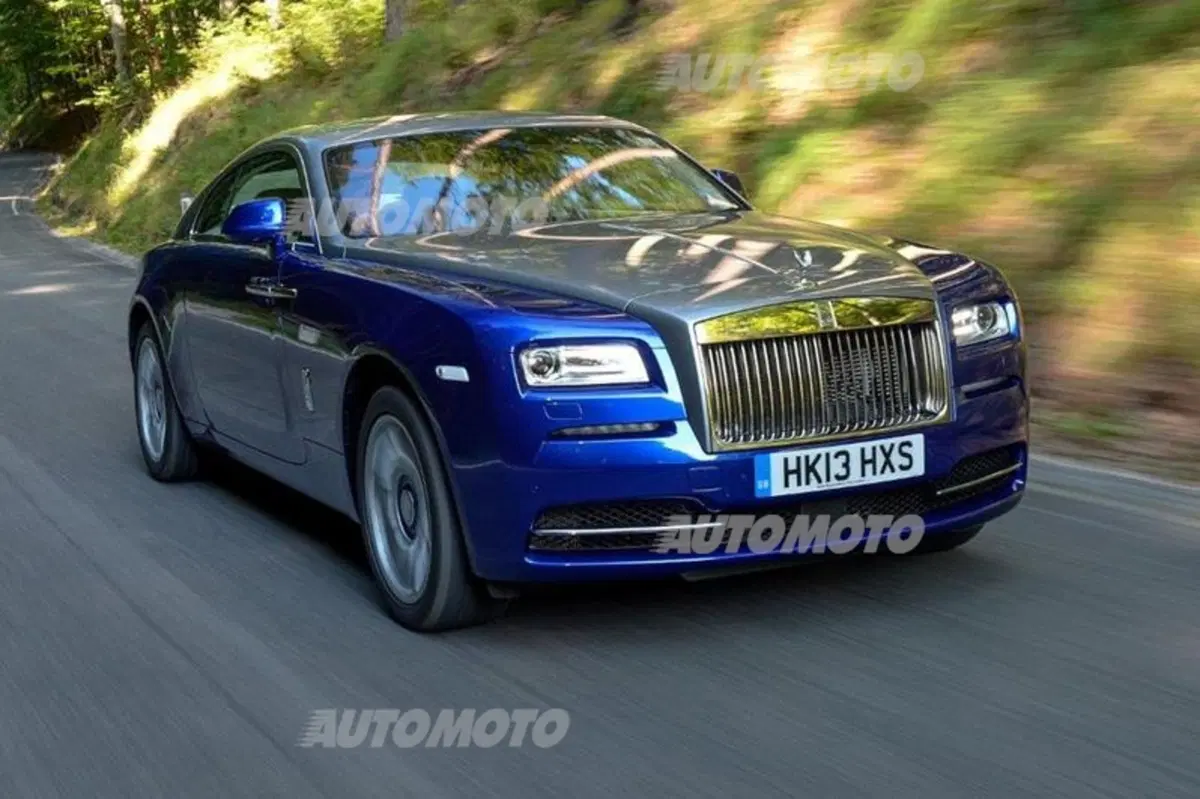 Rolls-Royce Wraith (3)