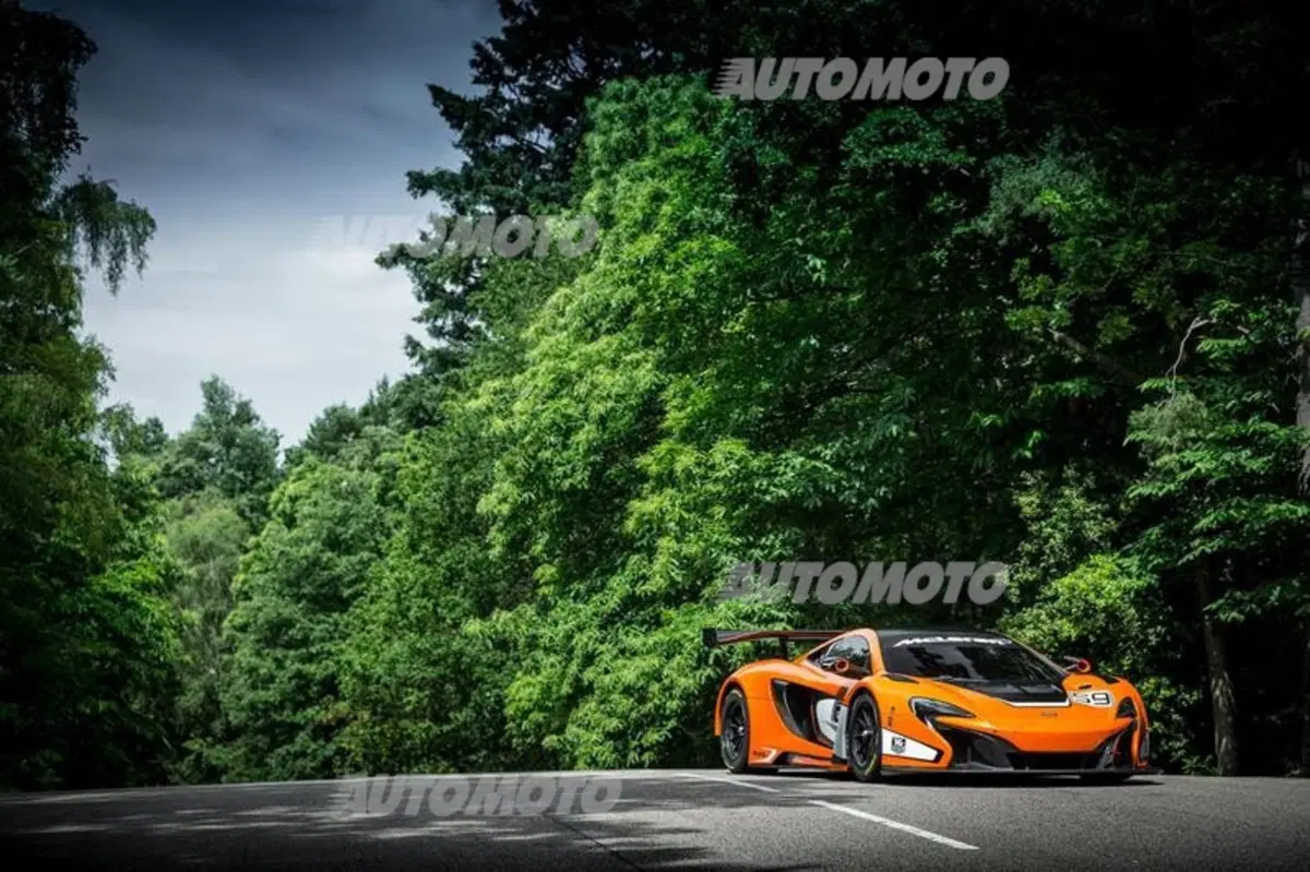 McLaren 650S GT3 (6)